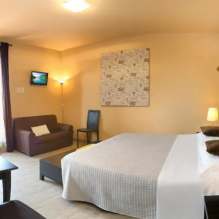 Hotel Residenza Alighieri Bardolino Exterior photo